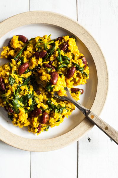 One Pot Turmeric Rice, Beans & Greens